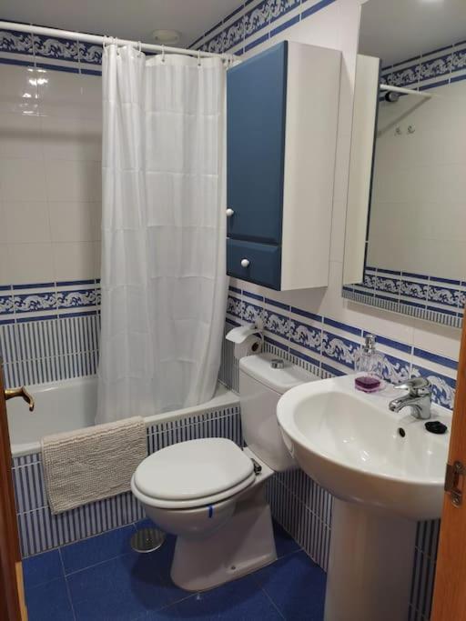 Apartamento Renovado En El Centro De Benalmadena Luaran gambar