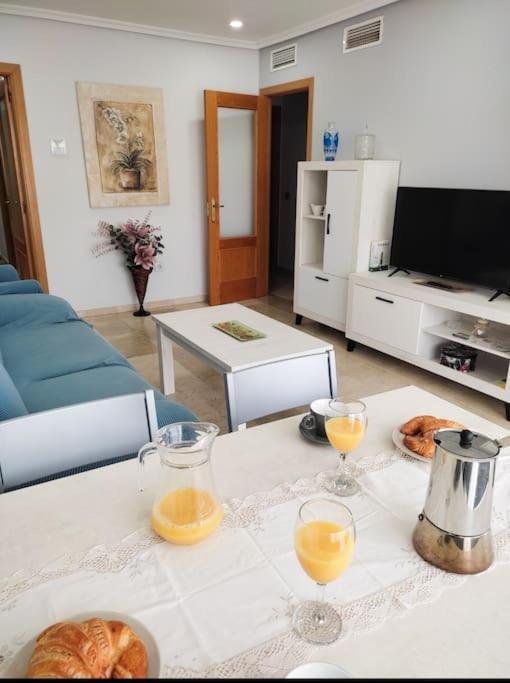 Apartamento Renovado En El Centro De Benalmadena Luaran gambar